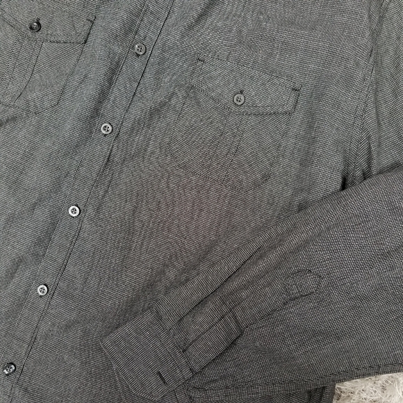 Axist Button-Front Shirt  XL - Picture 6 of 6